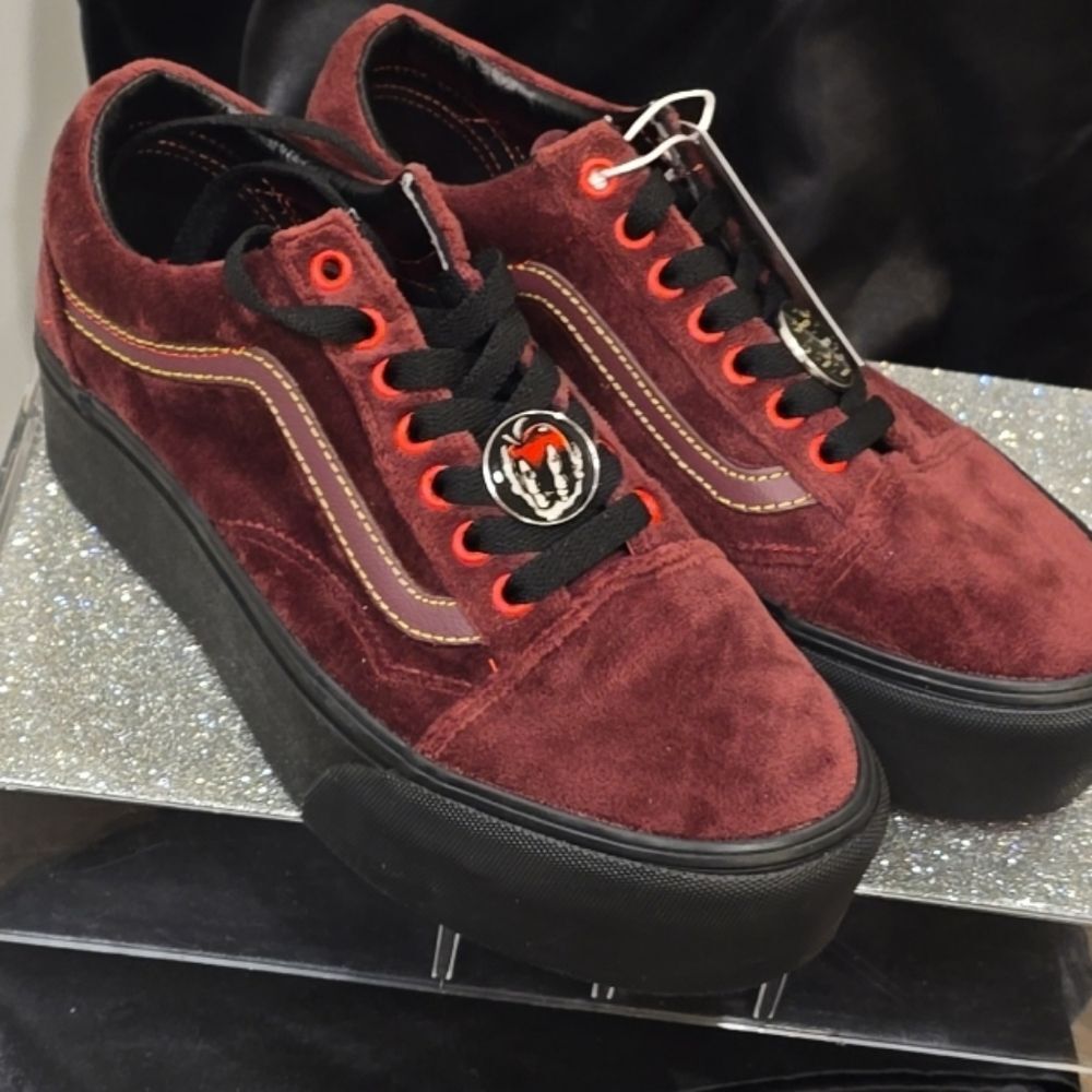 Vans X Disney Old Skool Stackform 100 Poison Apples- Mahagomy - Picture 9 of 10